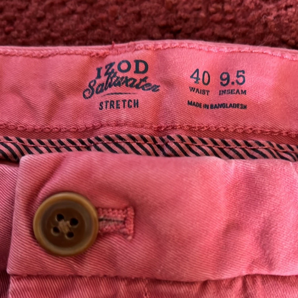 Washed pink shorts - Picture 3 of 3
